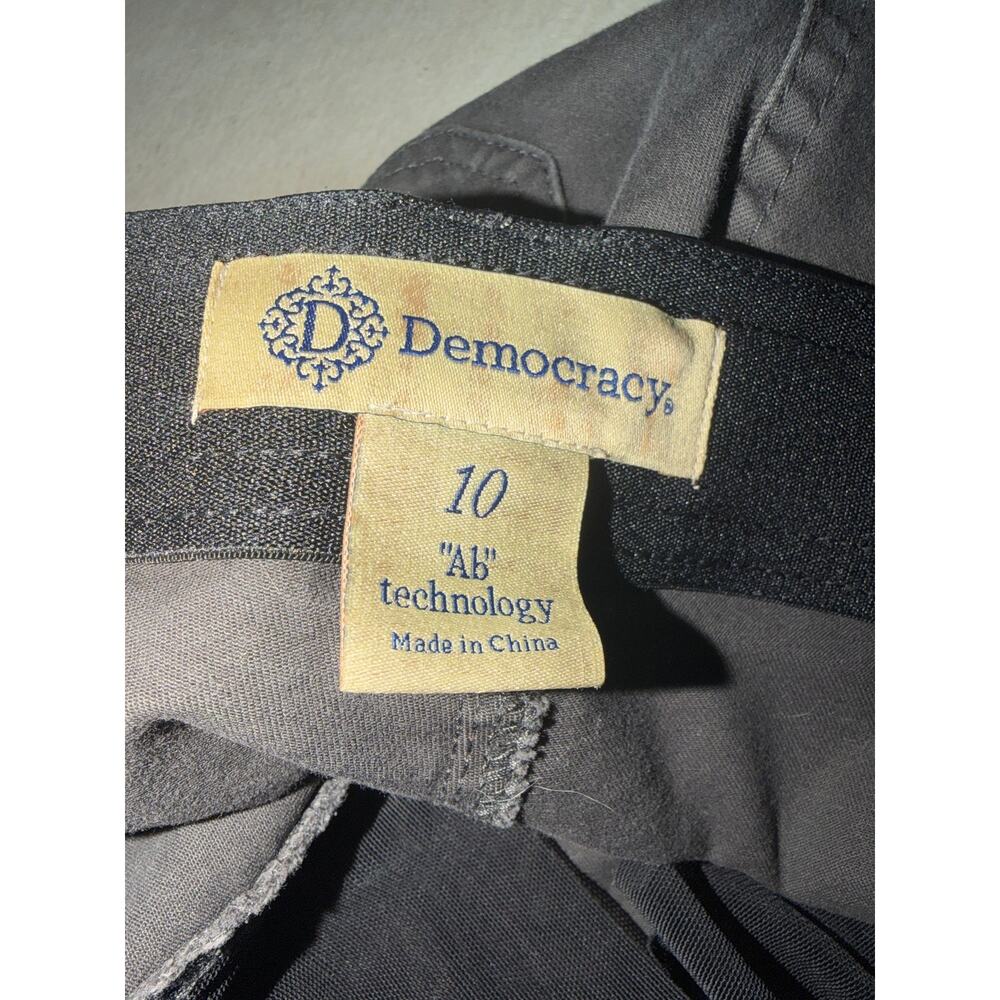 Democracy women’s ab technology roll & cuff utility pants - Picture 7 of 13